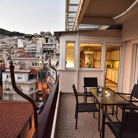 Skyview Loft Apartment *